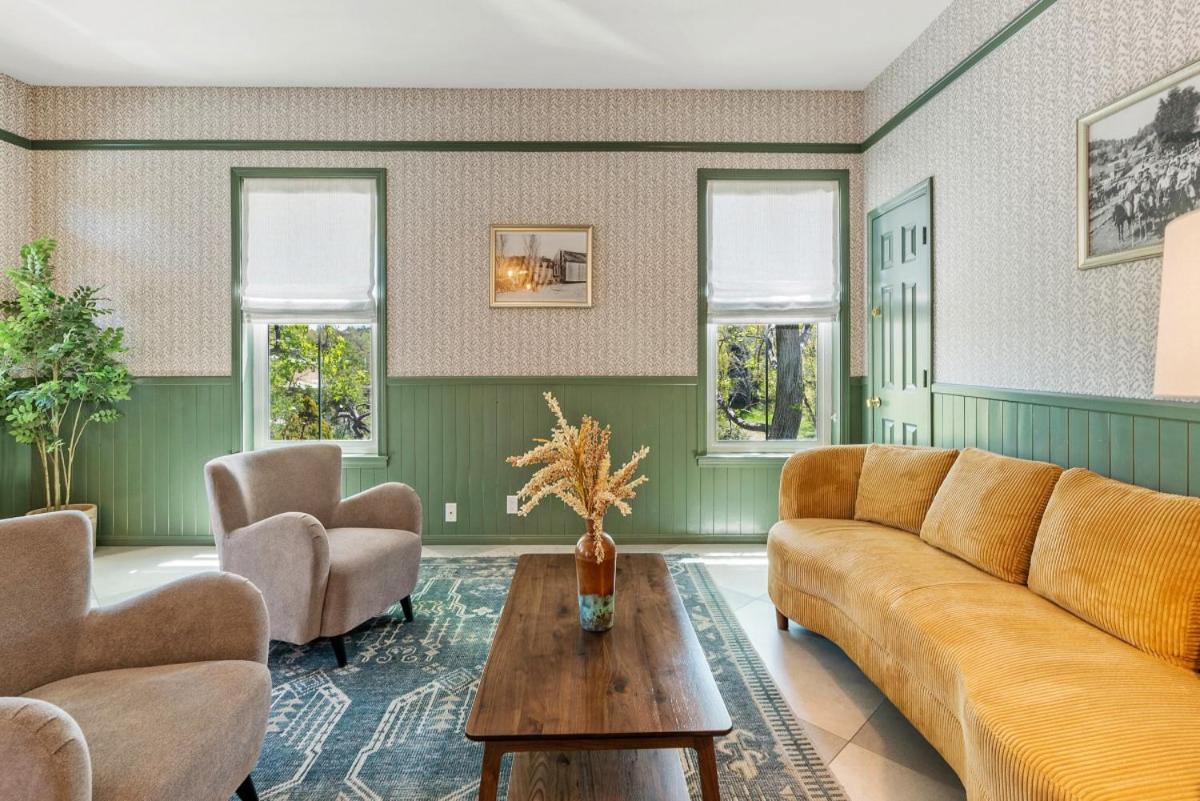 Julian Lodge Экстерьер фото
